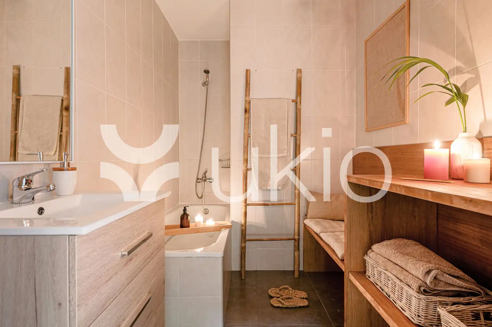Habitación de Apartamento de alquiler en Madrid con Aire acondicionado, Calefacción y Terraza