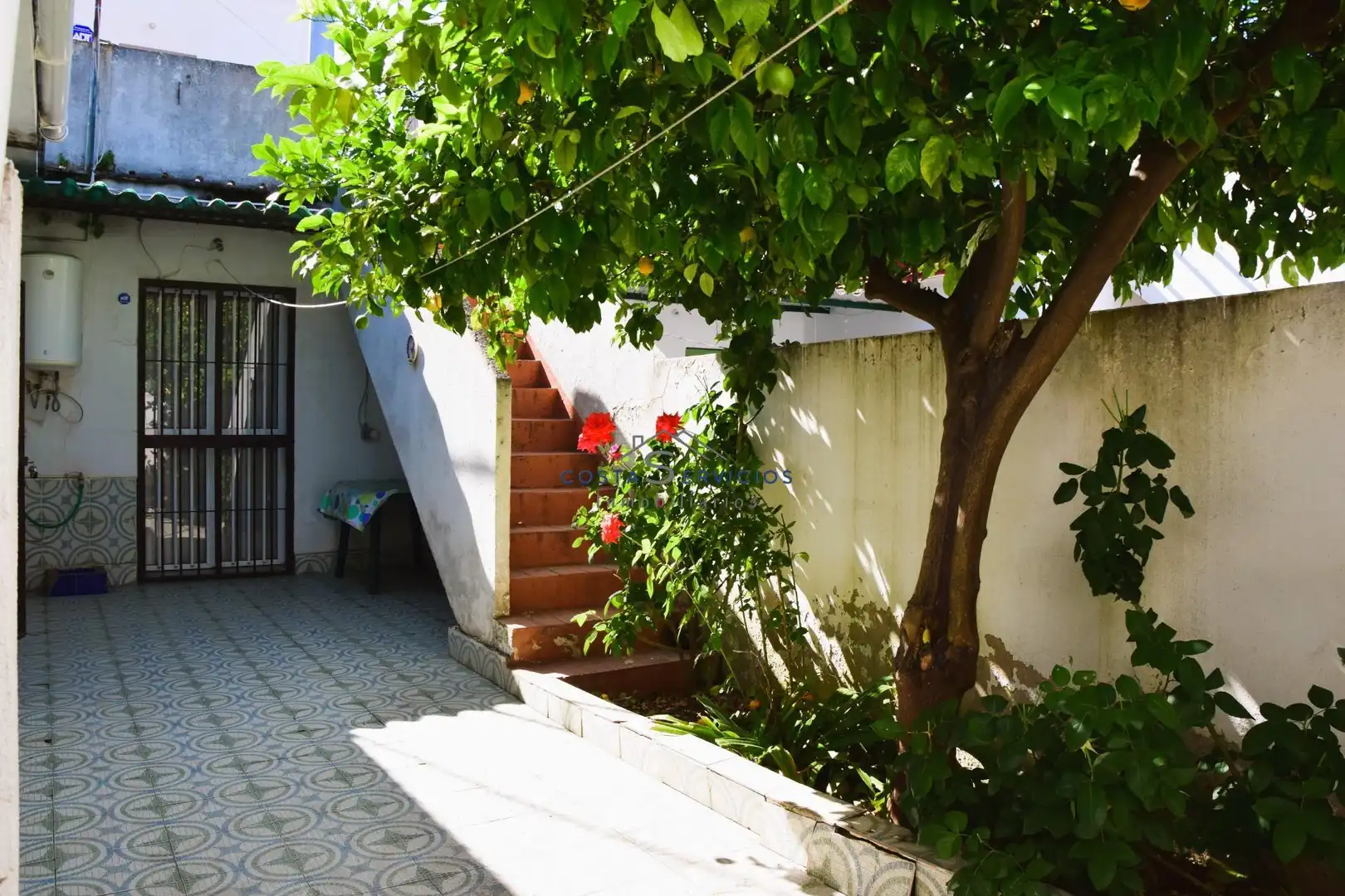 Jardí de Casa o xalet en venda en Gibraleón amb Traster