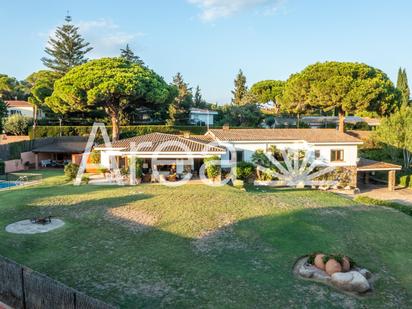 Jardí de Casa o xalet en venda en Sant Andreu de Llavaneres amb Calefacció, Jardí privat i Traster