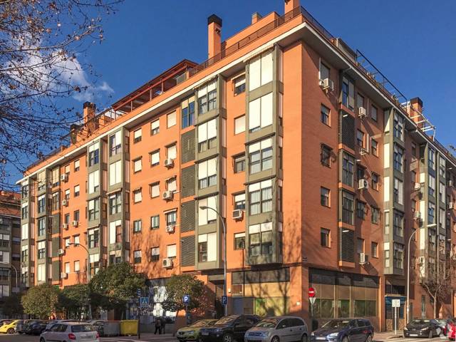 Local comercial en Venta en Calle de María Callas, 6 en Los Rosales