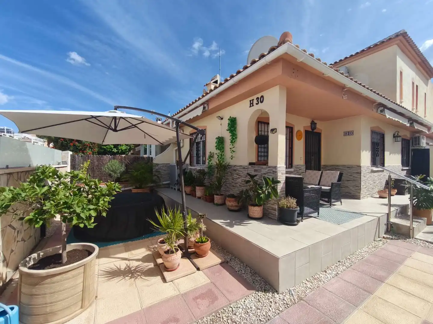 Casa con piscina in vendita a Orihuela Costa