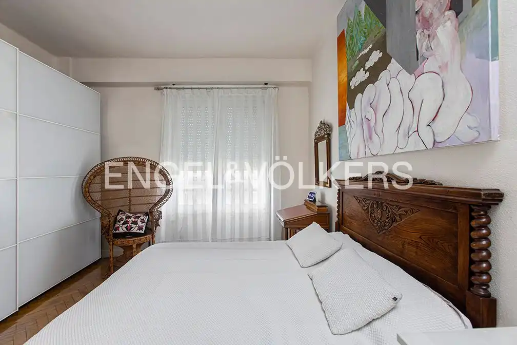 Habitación de Piso en venta en Gijón  con Calefacción