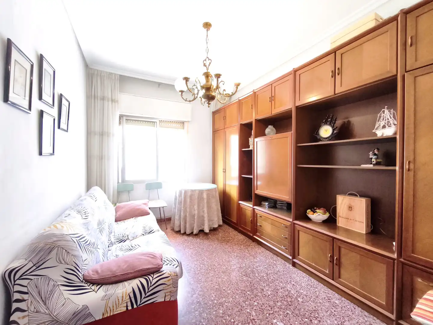 Living room of Flat for sale in  Logroño  with Terrace and Furnished