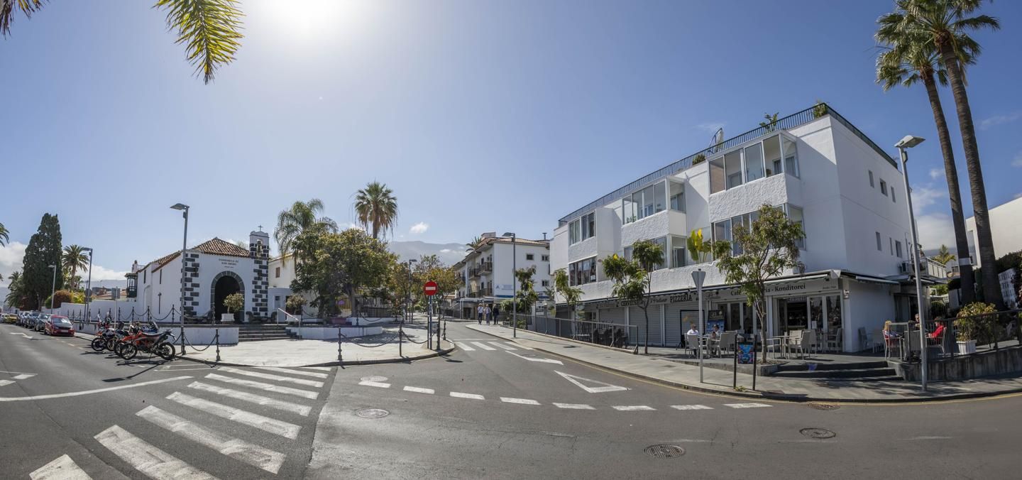 Exterior view of Building for sale in Puerto de la Cruz