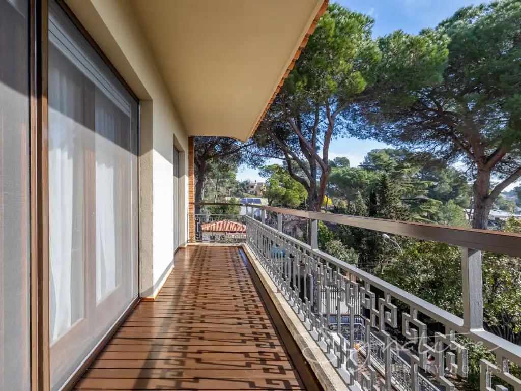 Terraza de Casa o chalet en venta en Sant Cugat del Vallès con Calefacción, Jardín privado y Terraza