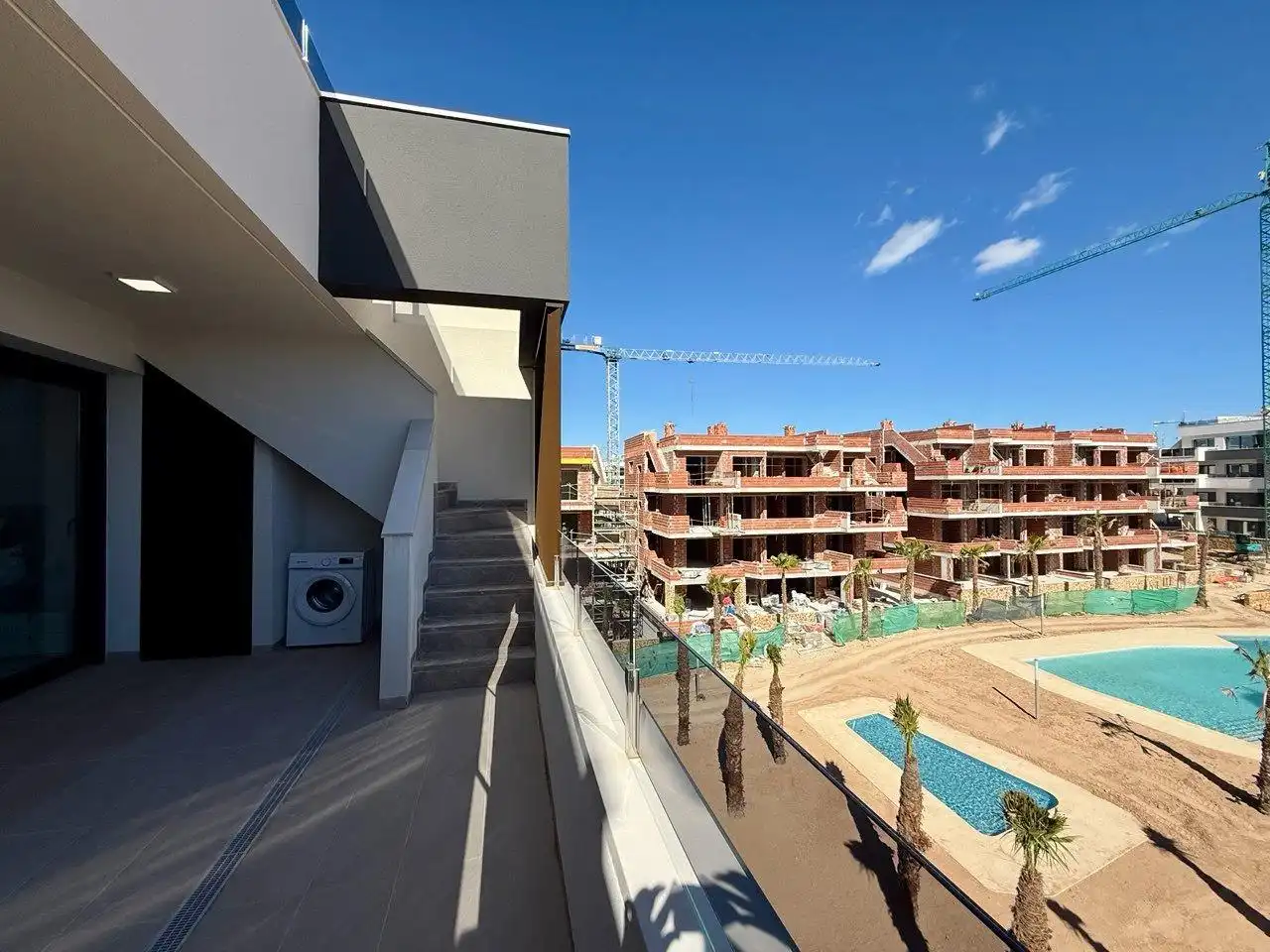 Vista exterior de Ático en venta en Orihuela con Aire acondicionado, Terraza y Trastero