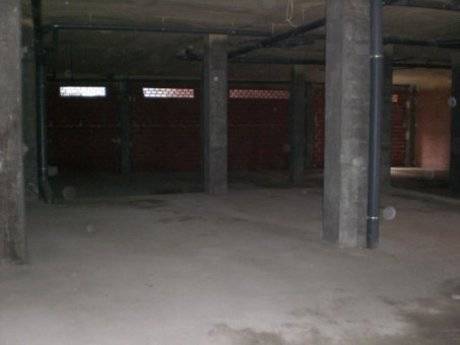 Local comercial en Alquiler en San Claudio - La Chantría