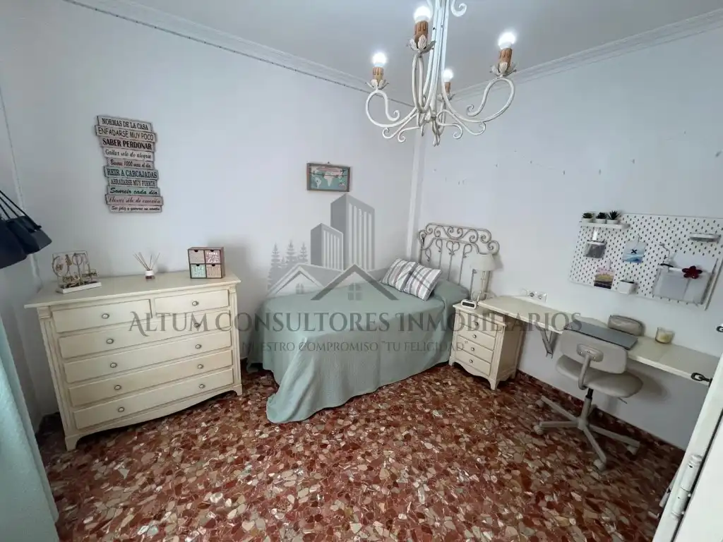 Habitación de Casa o chalet en venta en Nueva Alcalá