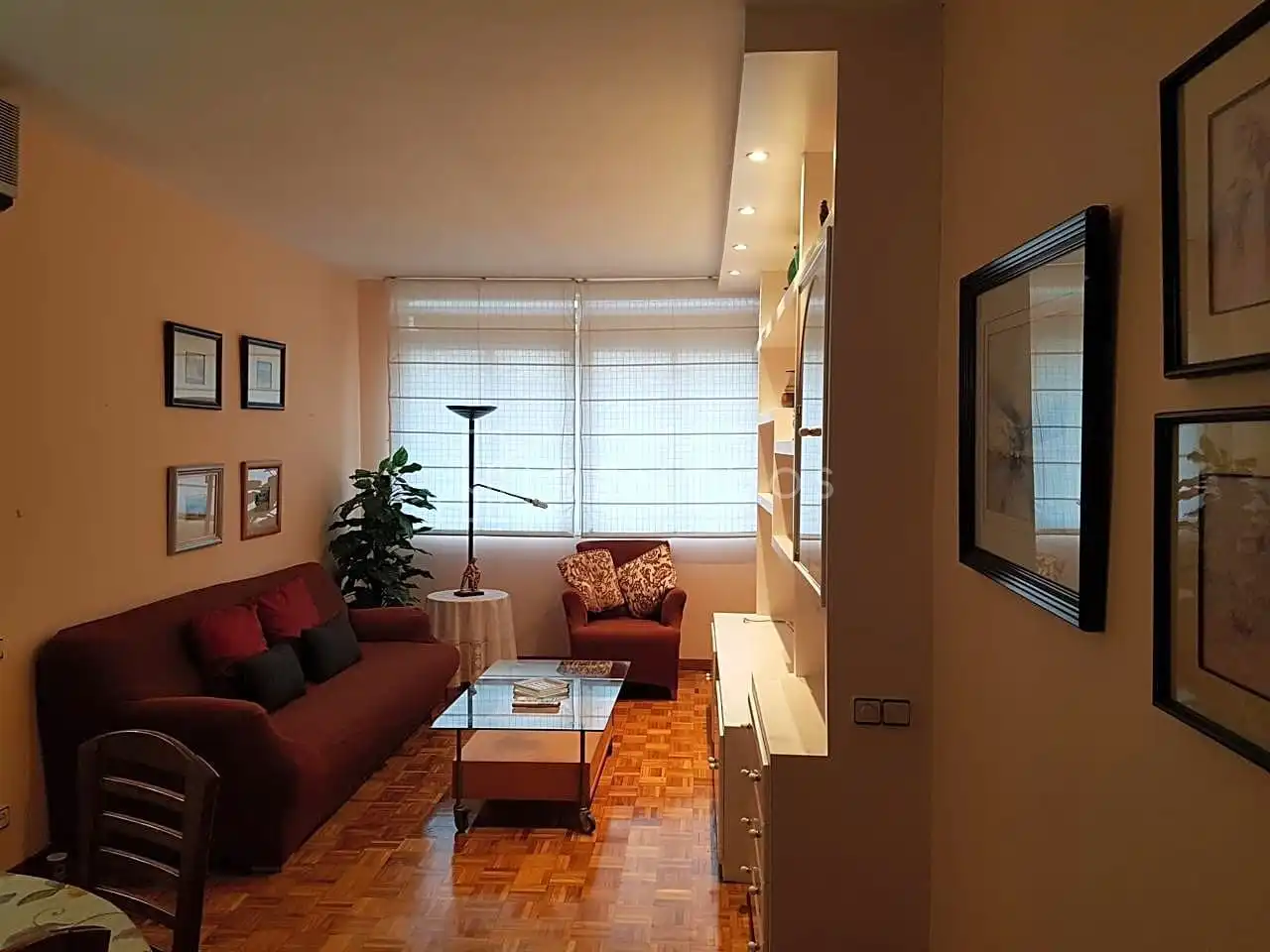 Sala d'estar de Àtic de lloguer en Barcelona amb Calefacció i Moblat