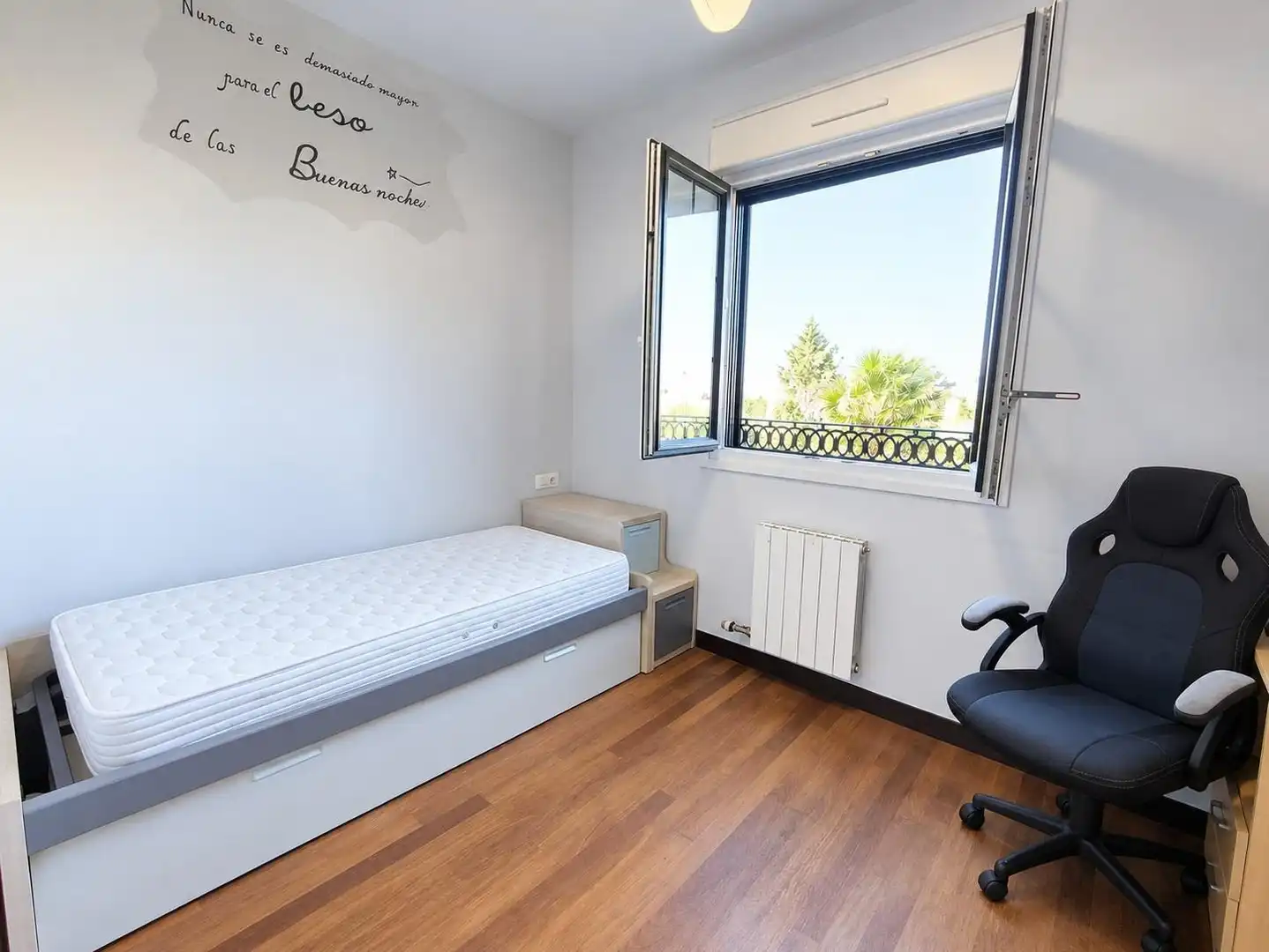 Habitación de Planta baja en venta en Penagos, Cantabria