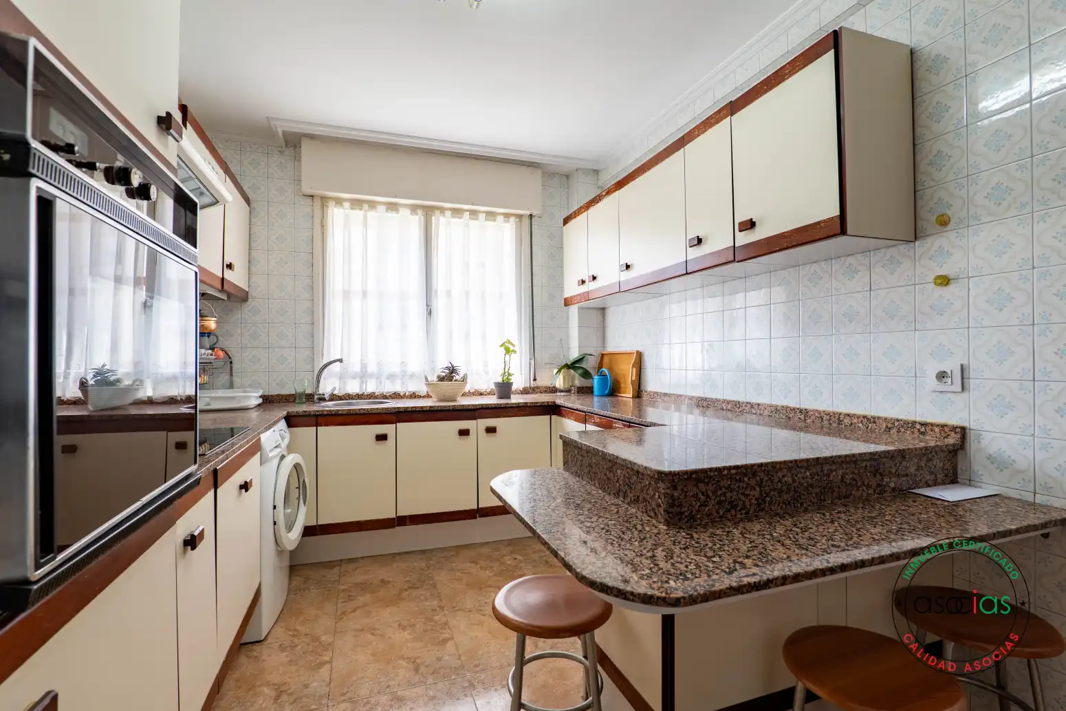 Cuina de Pis en venda en Gijón  amb Calefacció i Parquet