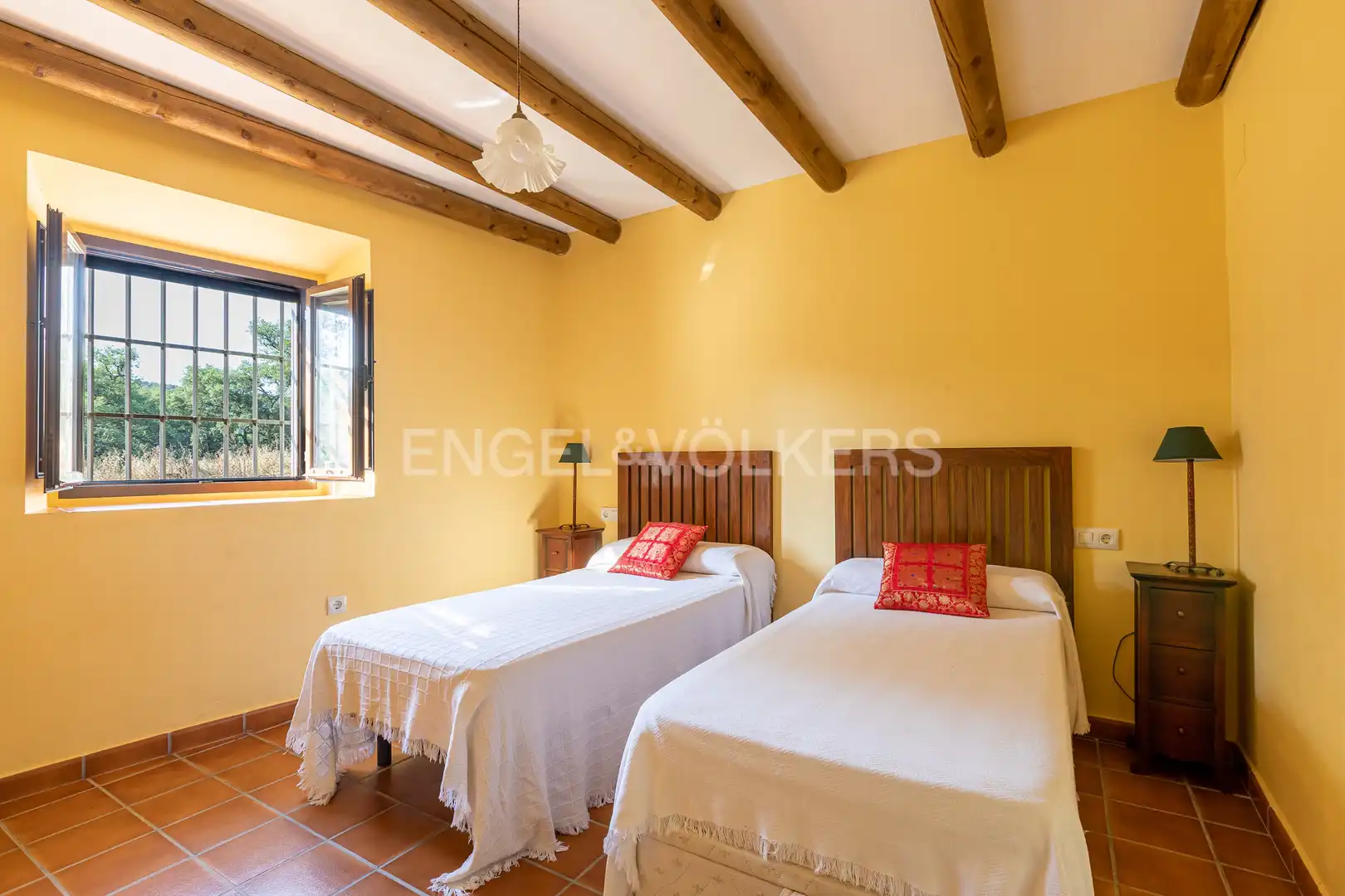 Habitación de Casa o chalet en venta en Cortegana con Calefacción, Jardín privado y Trastero