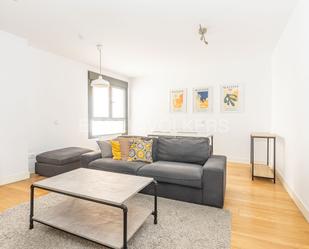 Living room of Apartment to rent in  Madrid Capital  with Air Conditioner, Heating and Pets allowed