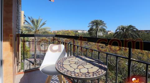 Foto 3 de Piso en venta en Cuatrocientas Viviendas, Alicante