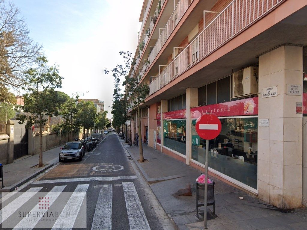 Vista exterior de Piso en venta en  Barcelona Capital con Balcón