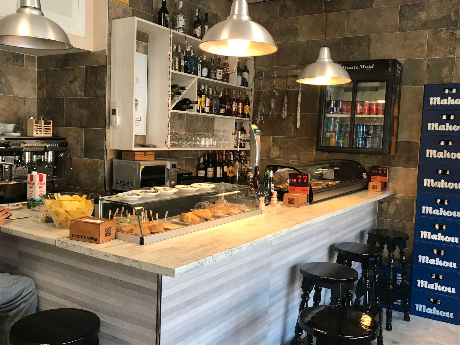 Premises for sale in  Madrid Capital  with Air Conditioner