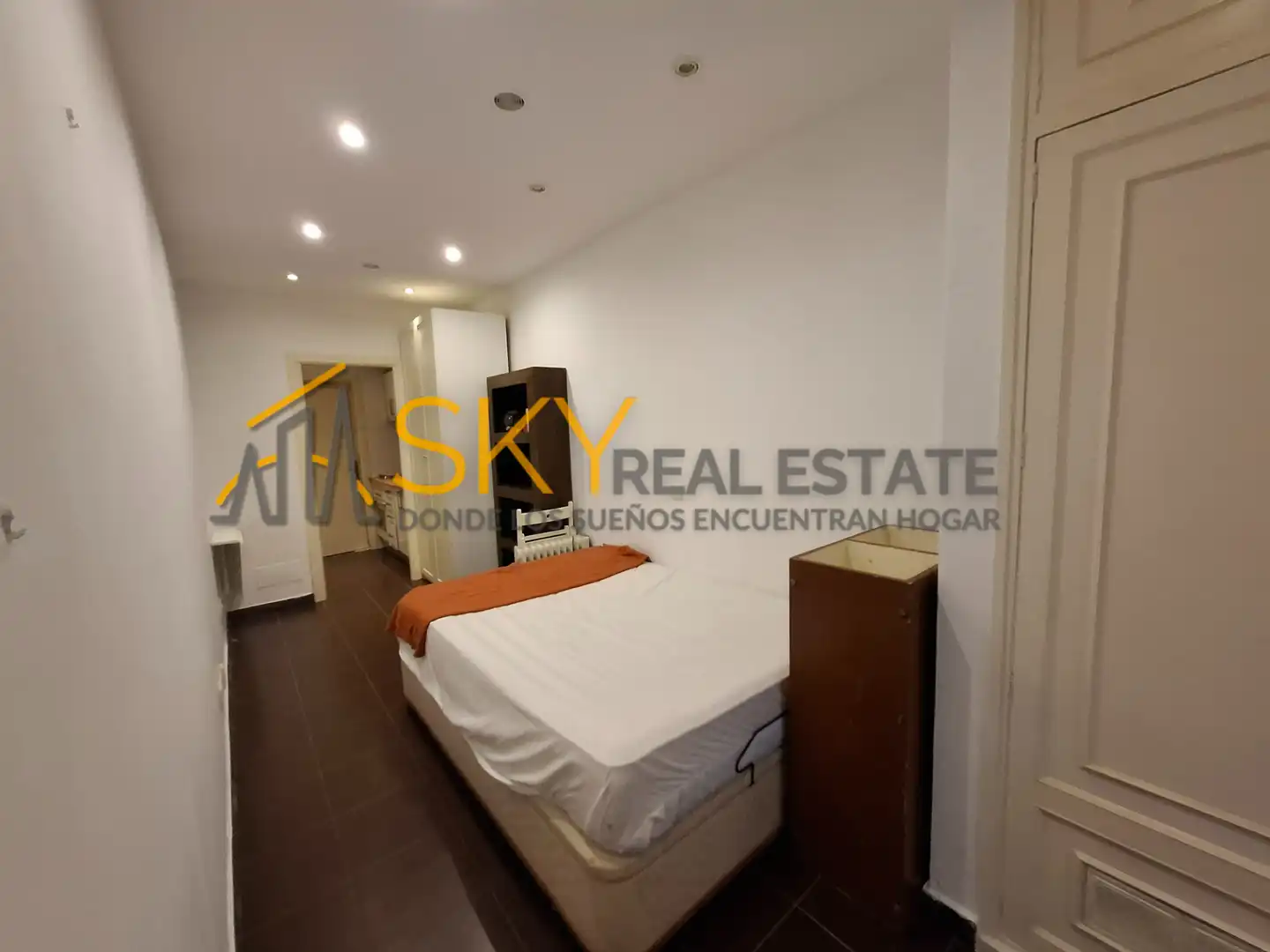 Bedroom of Flat for rent to own in Madrid  with Furnished