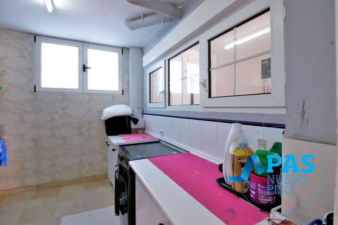 Kitchen of Houses for sale in Santander  with Heating, Private garden and Terrace