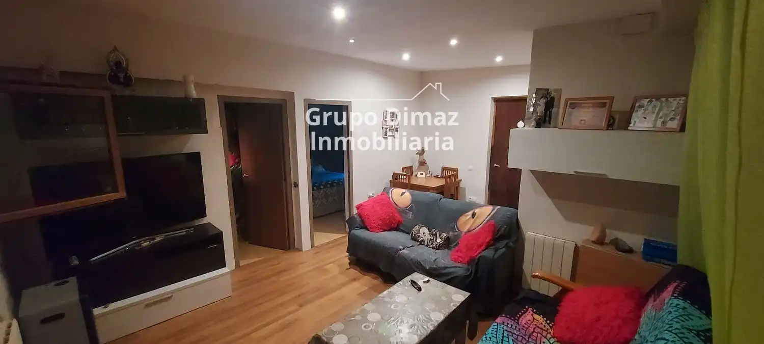 Sala d'estar de Casa o xalet en venda en Vidreres amb Terrassa, Traster i Piscina