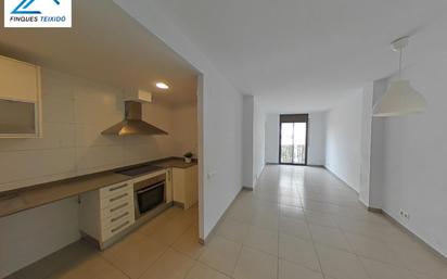 Kitchen of Flat for sale in Masquefa  with Balcony