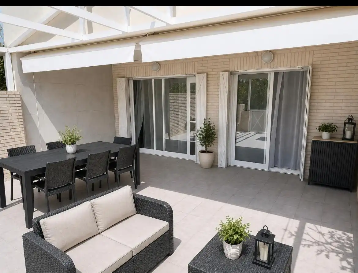Terrassa de Pis de lloguer en El Campello amb Jardí privat, Parquet i Terrassa