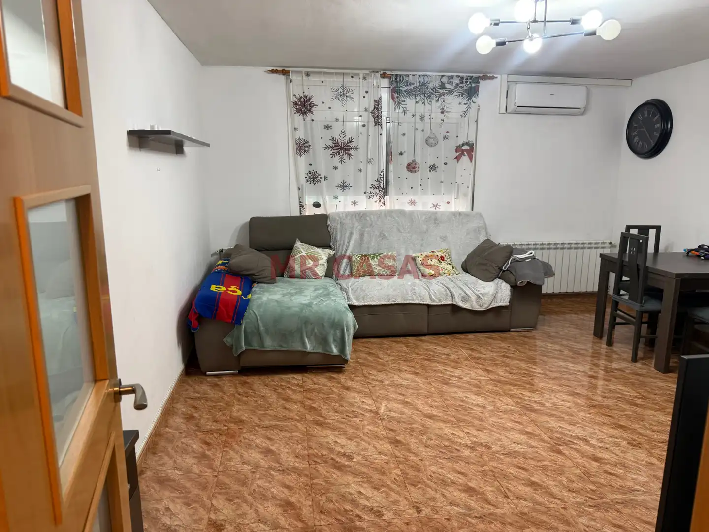 Living room of Flat for sale in Rubí  with Air Conditioner and Heating
