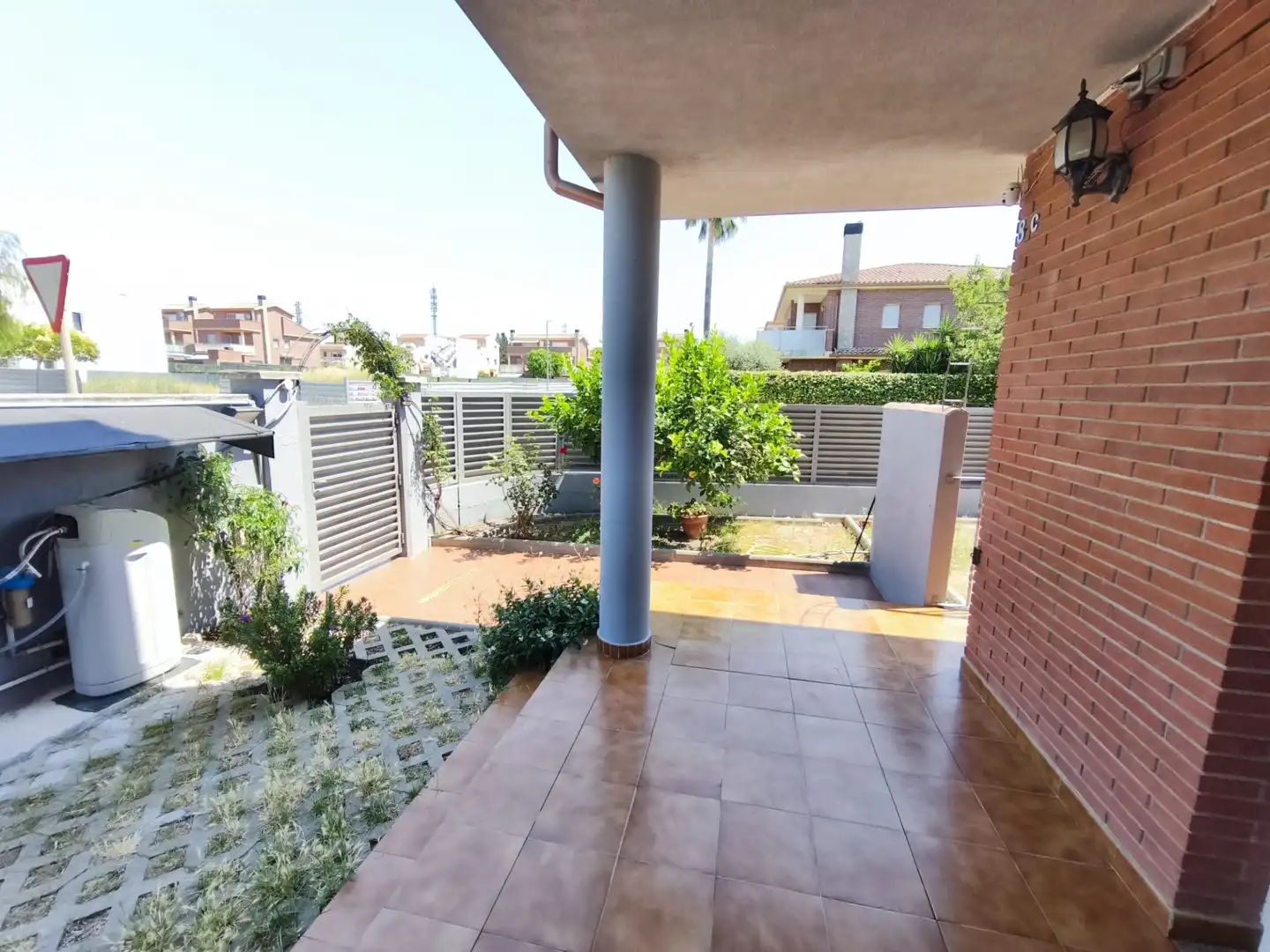 Casa pareada con terraza en venta en Carrer la Roca 20, imagen 10