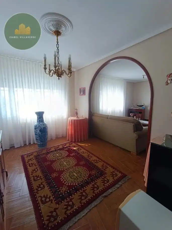 Sala de estar de Casa o chalet en venta en A Coruña Capital  con Calefacción, Jardín privado y Piscina