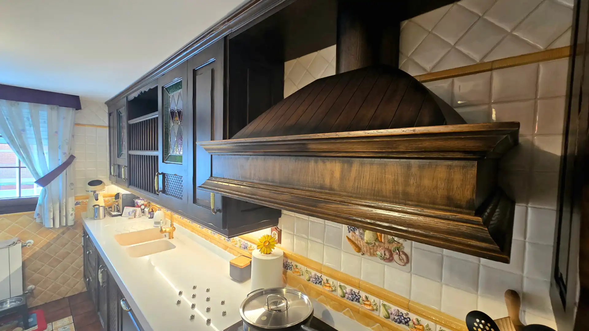Cocina de Casa adosada en venta en Alcalá de Henares con Aire acondicionado, Calefacción y Jardín privado