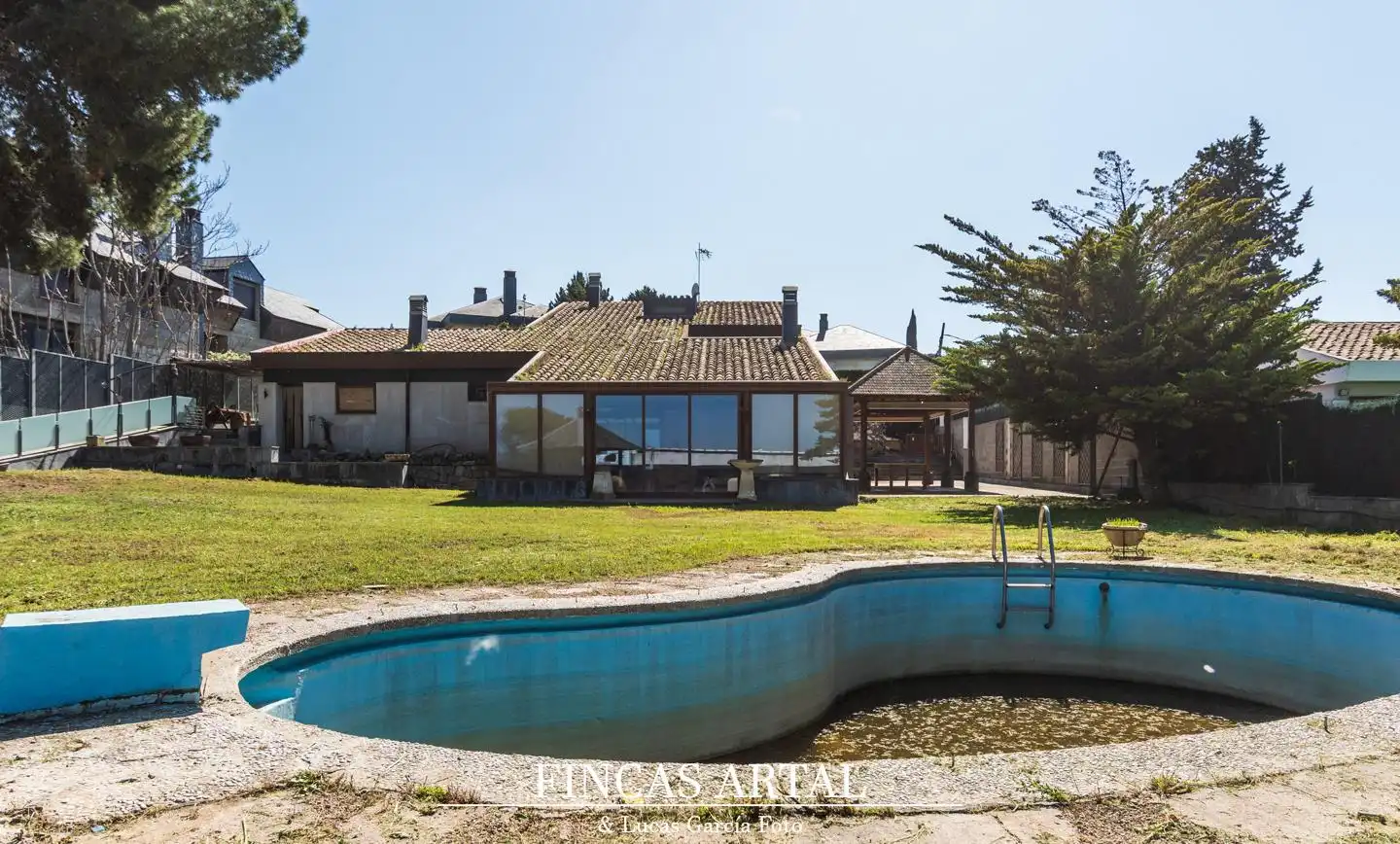 Jardín de Casa o chalet en venta en Zaragoza con Aire acondicionado, Calefacción y Jardín privado
