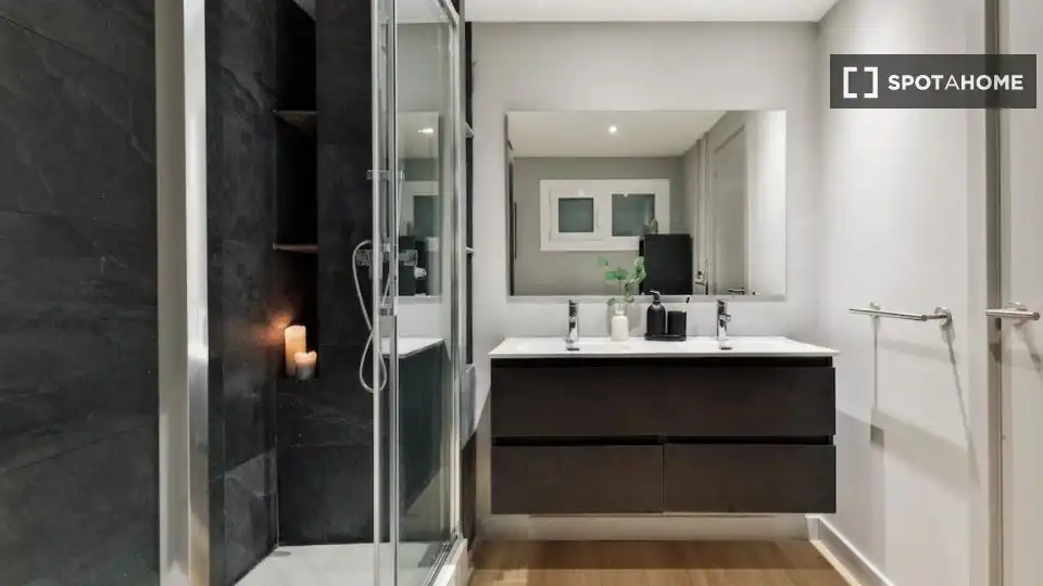 Flat for rent in Pedralbes