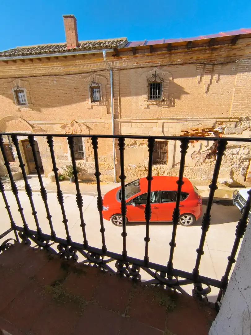 Vista exterior de Casa o chalet en venta en Villamartín de Campos con Calefacción, Jardín privado y Trastero
