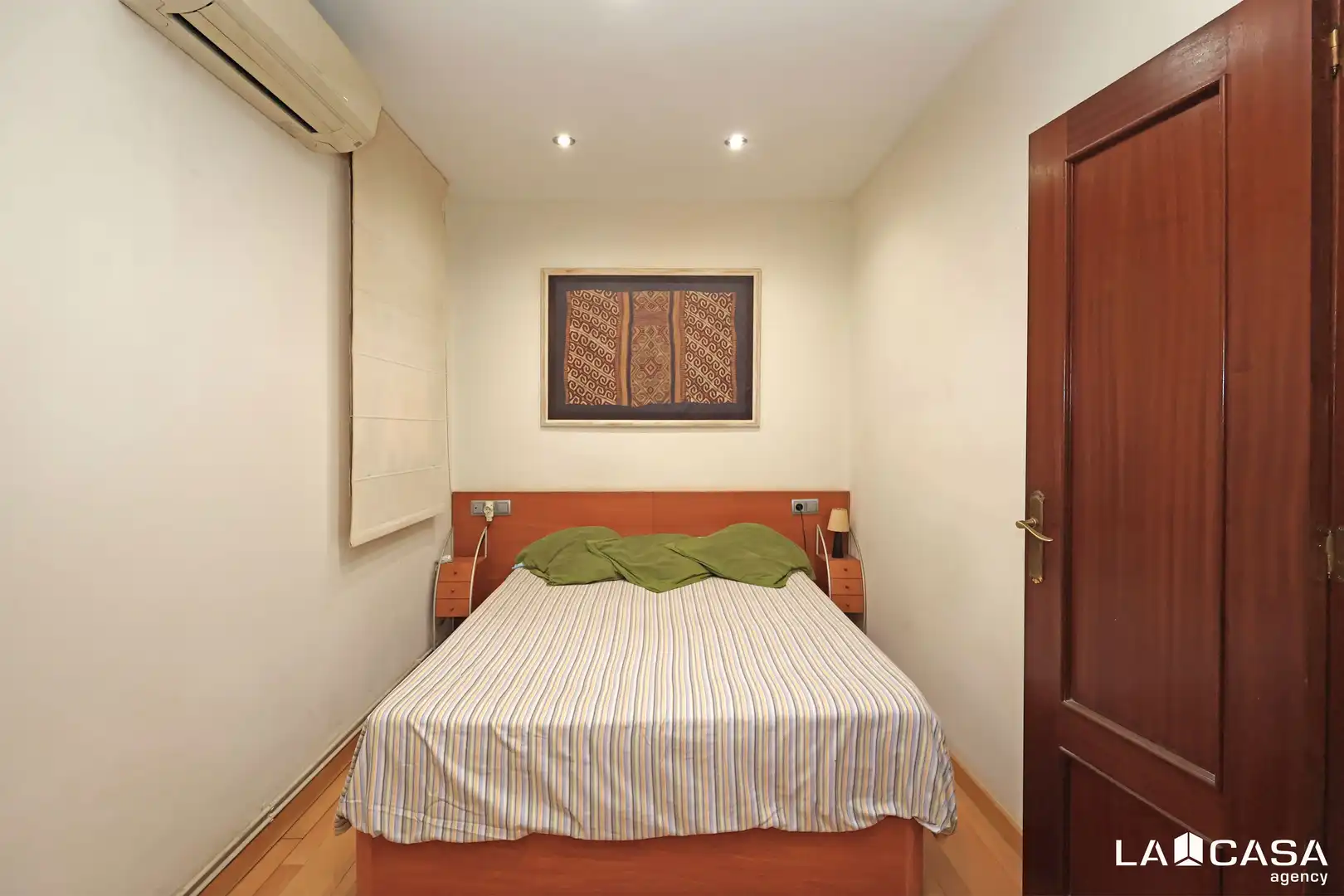 Habitación de Piso en venta en Barcelona con Balcón