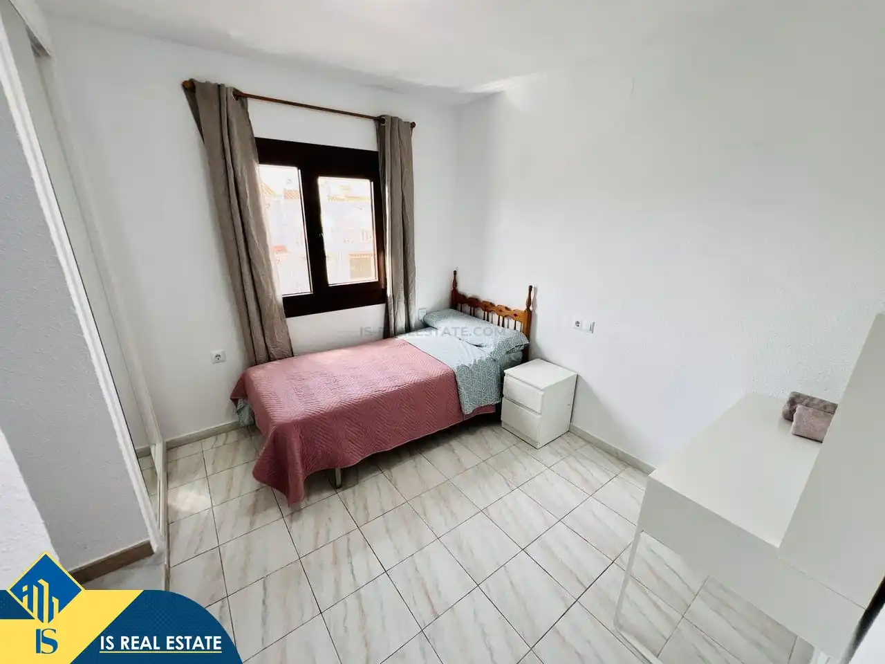 Duplex with lift for sale in Playa de los Locos, imagen 9