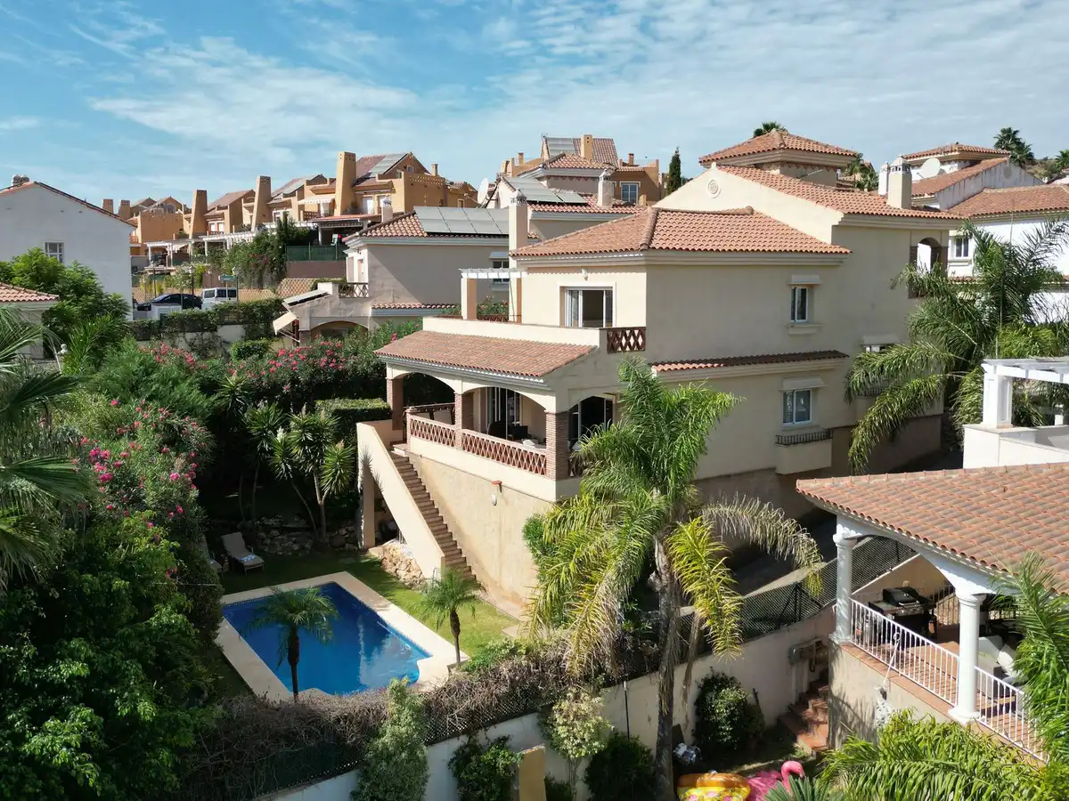 Exterior view of Houses for sale in Mijas  with Air Conditioner, Heating and Private garden