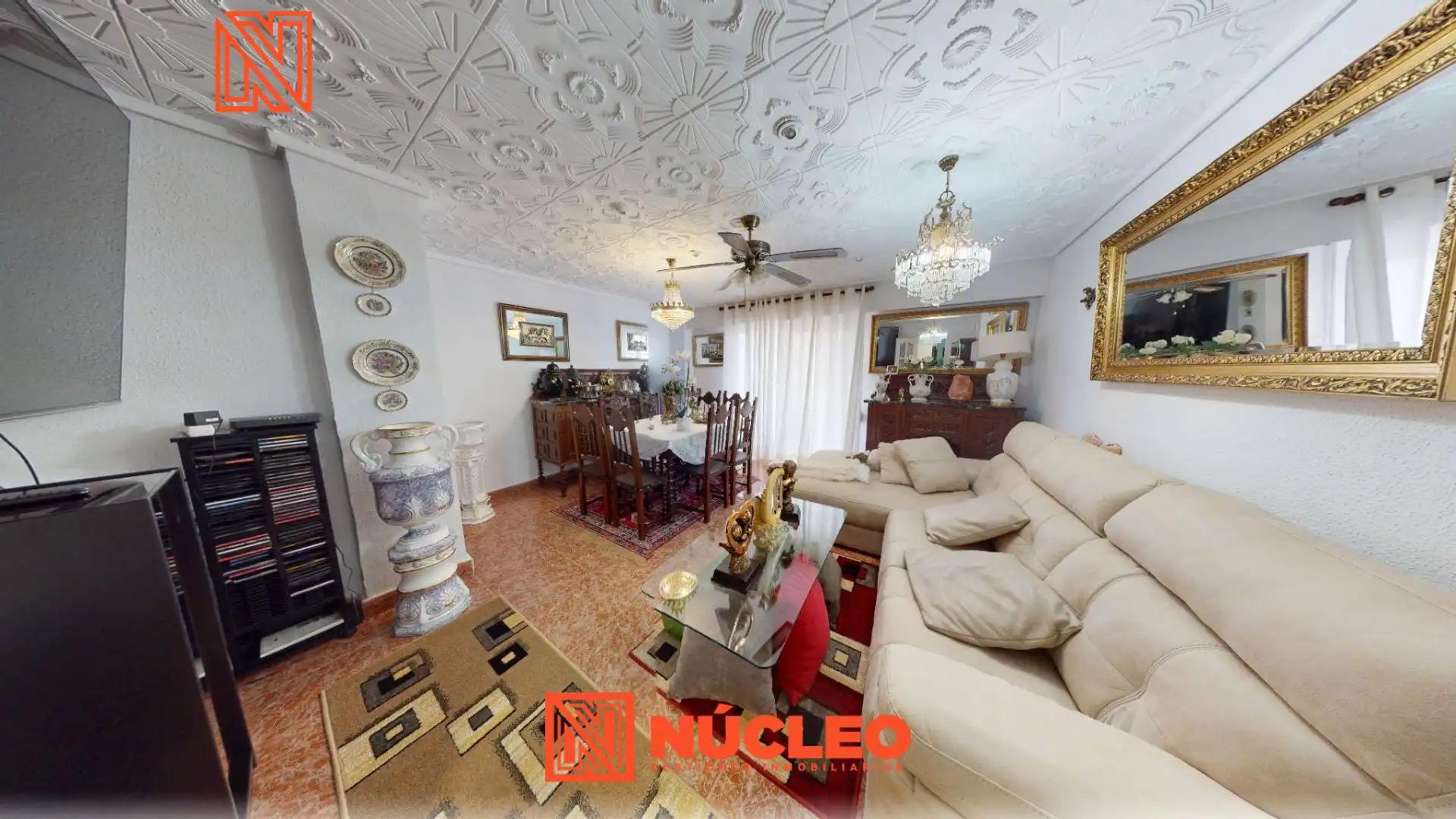 Living room of Flat for sale in Torrevieja  with Terrace, Furnished and Oven