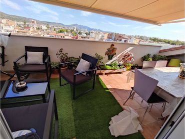 Attique avec ascenseur à vendre à Oeste
