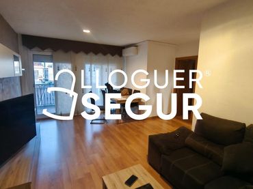 Pis amb ascensor de lloguer a Cataluña
