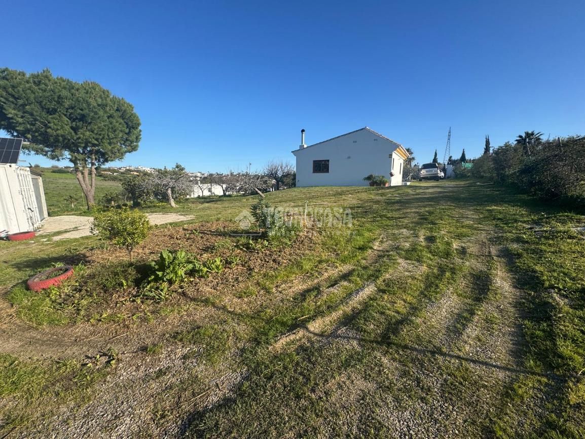 Country house zum Verkauf in Estepona mit Terrasse und Möbliert