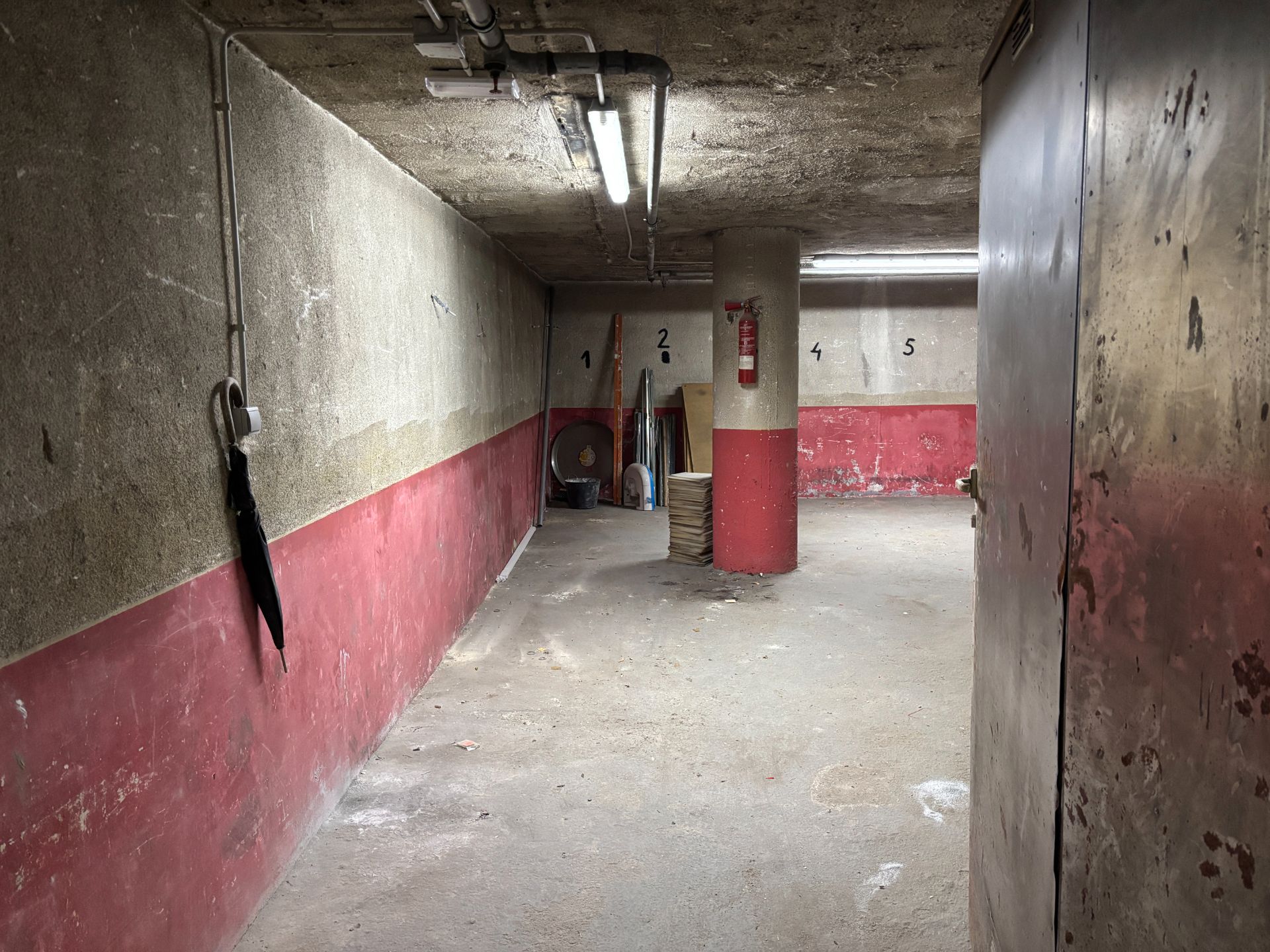 Box room to rent in  Barcelona Capital
