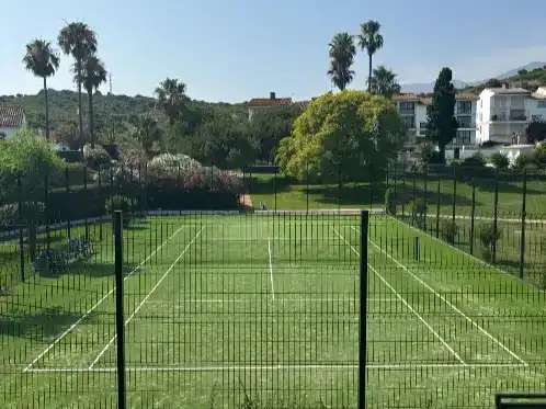 Jardín de Piso en venta en Estepona con Aire acondicionado, Piscina y Balcón