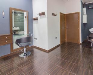 Premises to rent in Rafal  with Air Conditioner