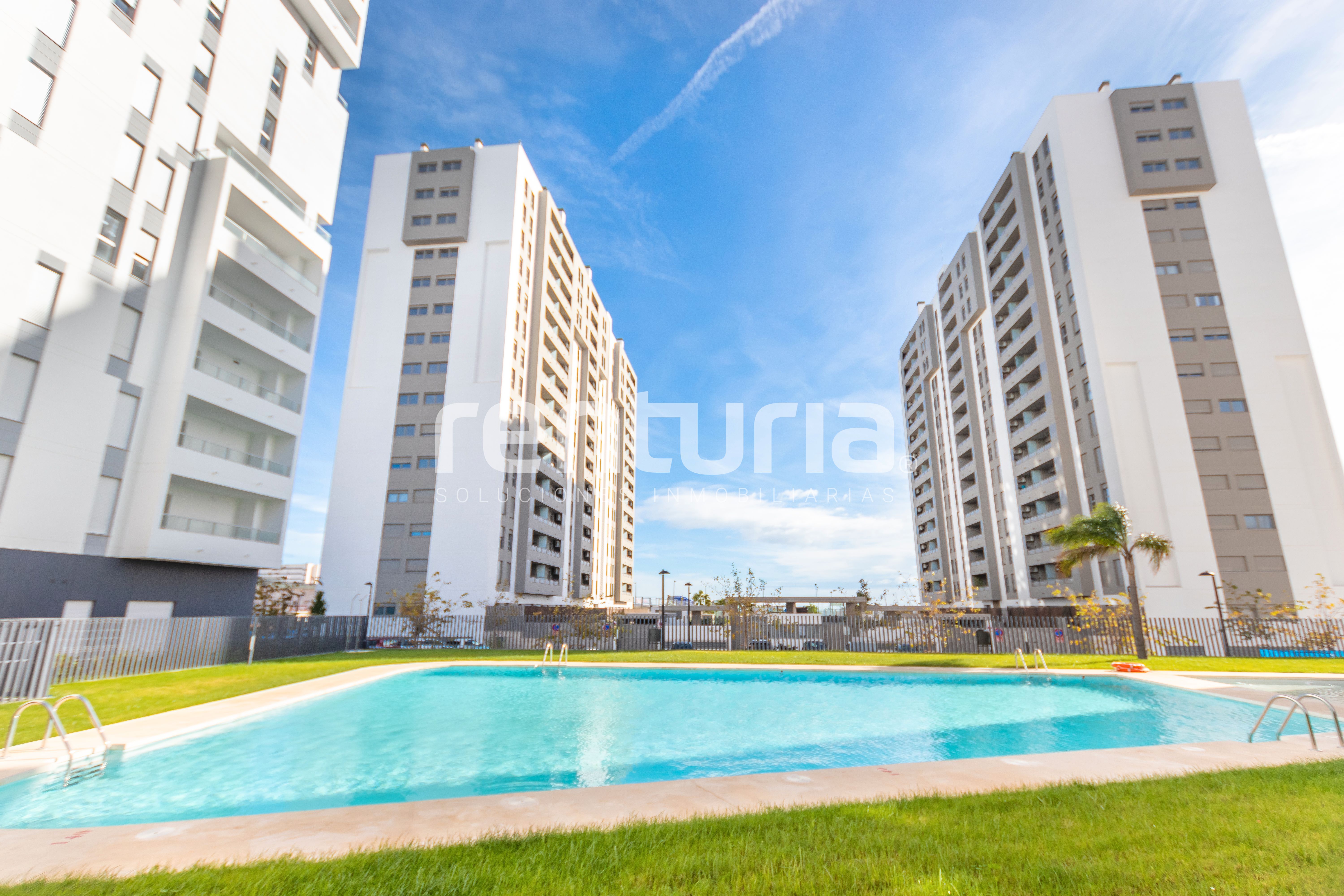 Flat to rent in Carrer de Faustí Valentín i Torrejón, Malilla