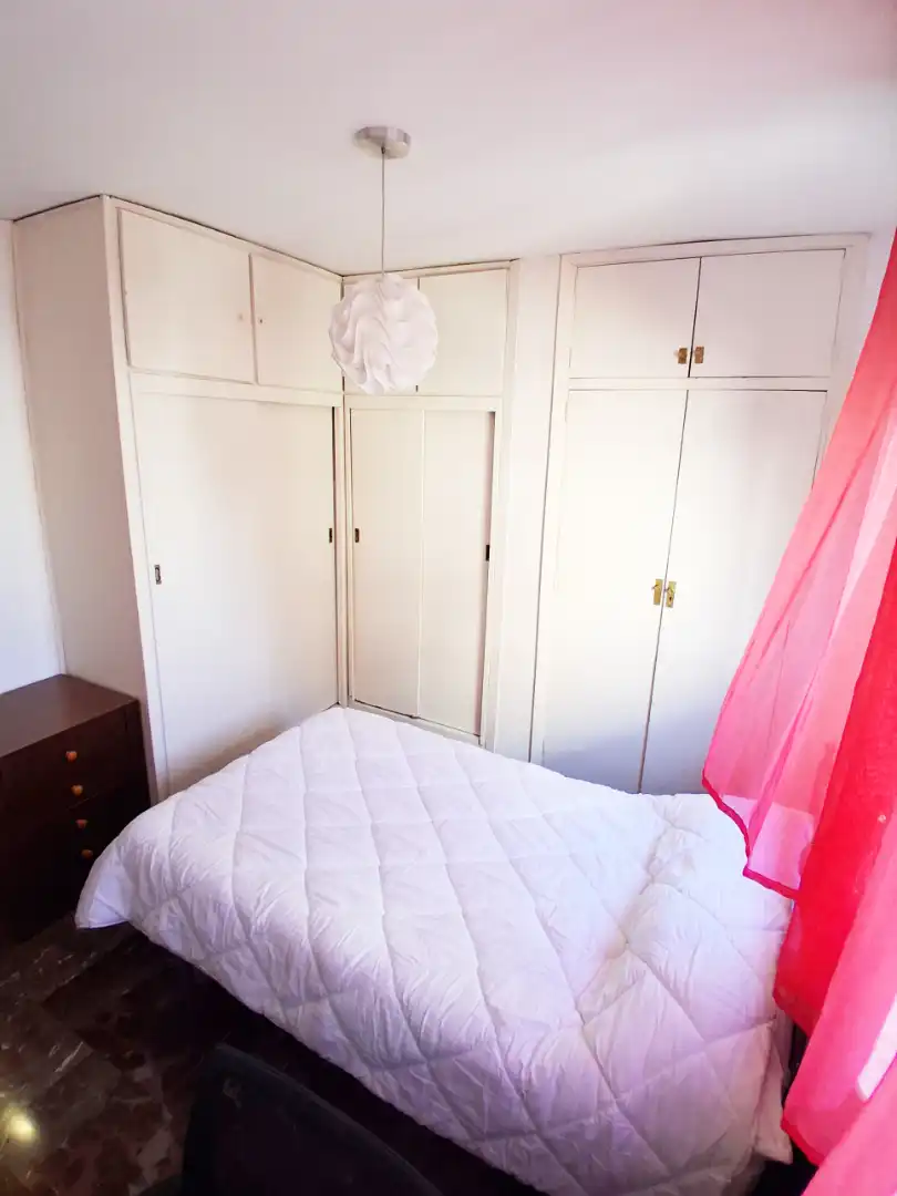 Bedroom of Flat for rent in Granada  with Furnished, Oven and Washing machine