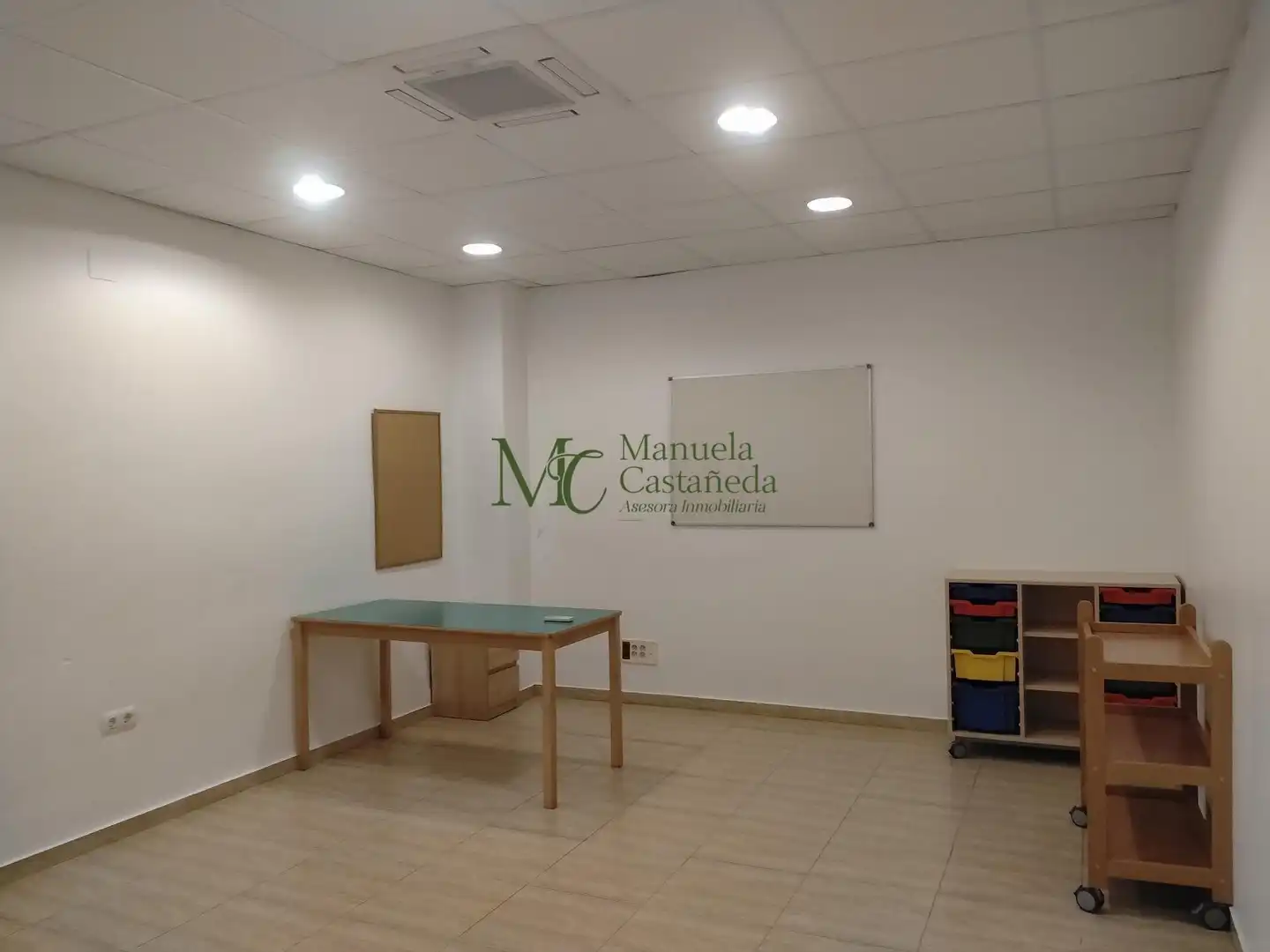 Business premises for sale in Sur, imagen 5