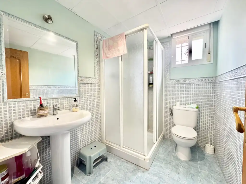 Baño de Casa o chalet en venta en Córdoba con Terraza y Piscina