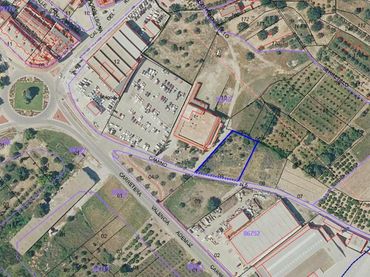 Terreno industrial en venta en Benissanó
