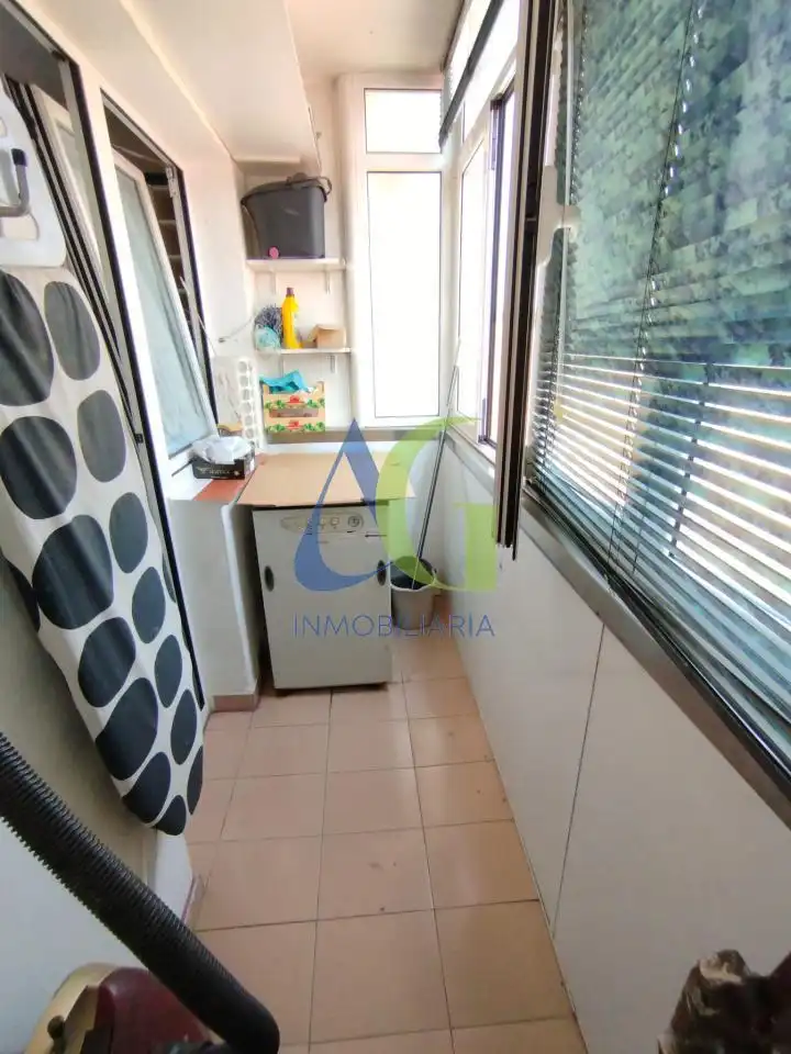 Cuina de Pis en venda en Villaquilambre amb Calefacció, Parquet i Terrassa