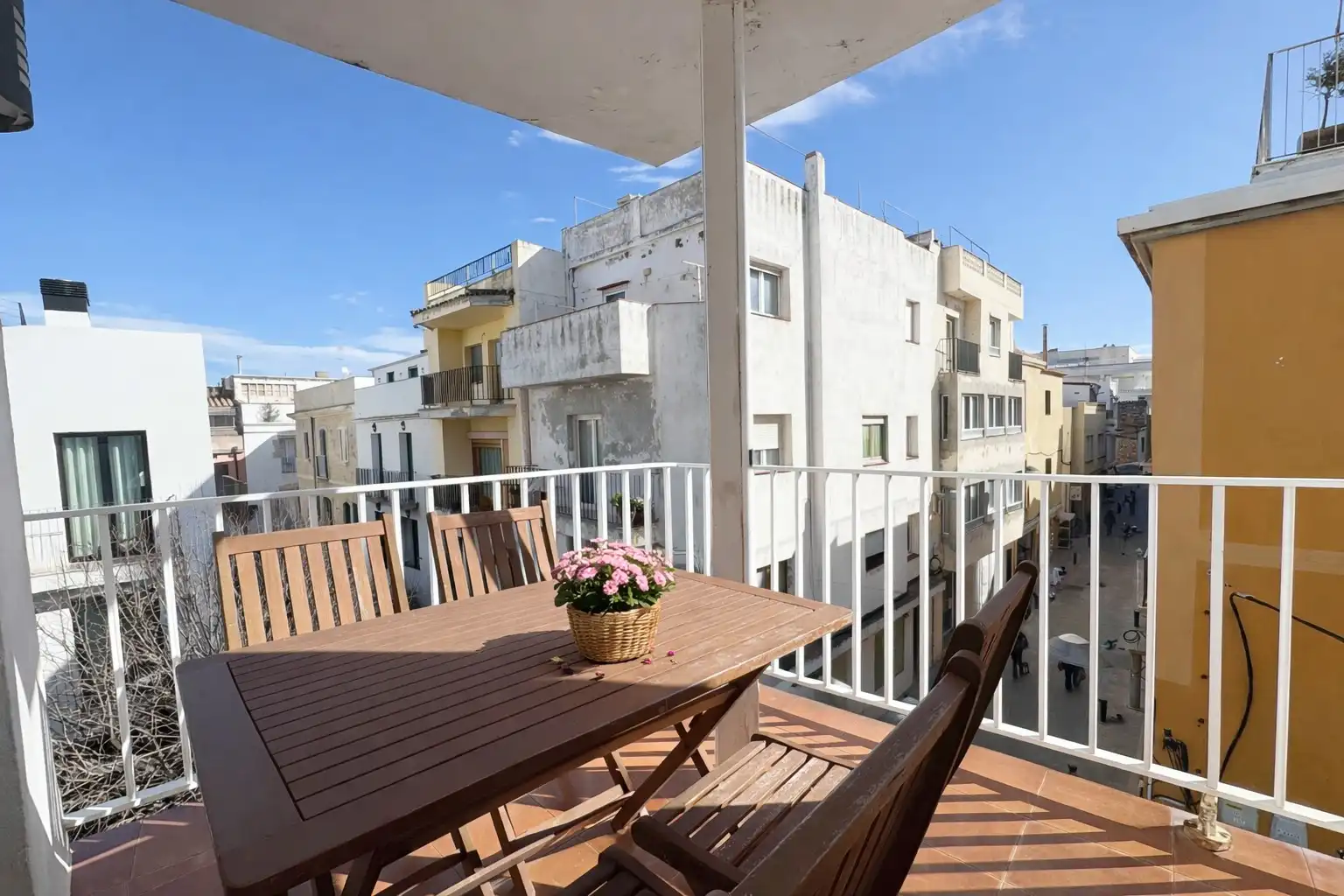 Terrasse von Wohnungen zum Verkauf in L'Escala mit Klimaanlage, Heizung und Parkett