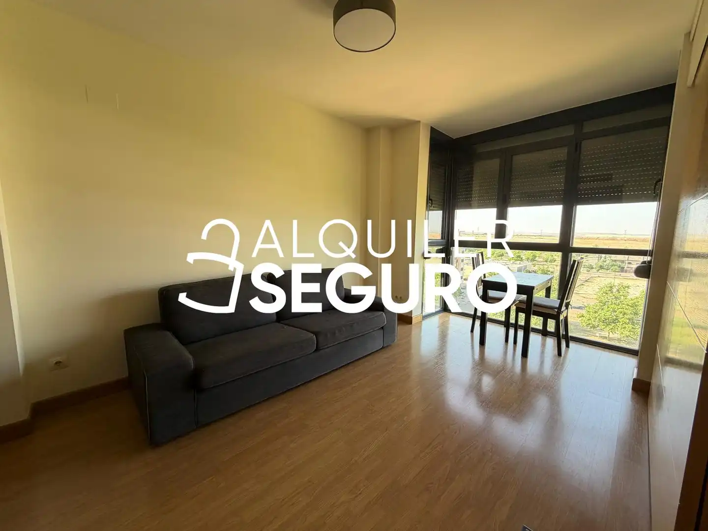 Sala de estar de Loft de alquiler en Madrid con Aire acondicionado, Calefacción y Trastero